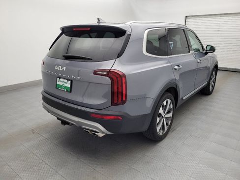 Used 2022 Kia Telluride S FWD image 9