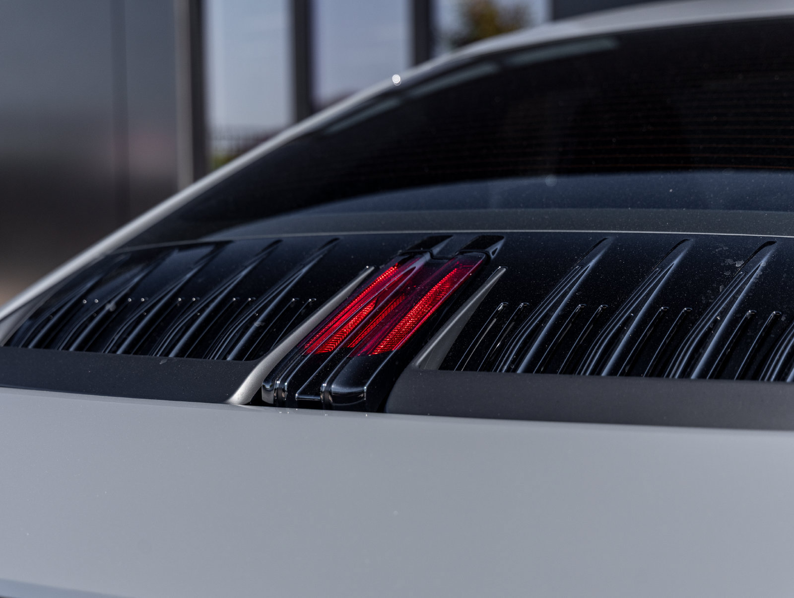 Certified 2025 Porsche 911 Carrera RWD image 15