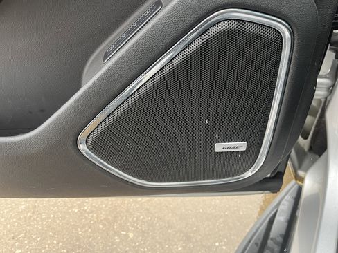 Used 2015 Chevrolet Tahoe LT image 11