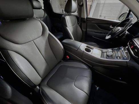 Used 2023 Hyundai Santa Fe Limited image 31