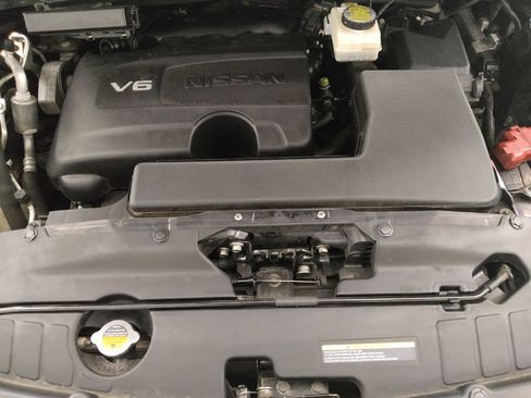Used 2018 Nissan Pathfinder SV AWD/4WD image 30