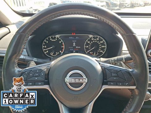 Used 2024 Nissan Altima 2.5 SR FWD image 18