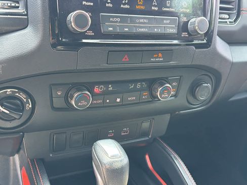 Used 2022 Nissan Frontier PRO-4X w/ Off-Road Protection Package AWD/4WD image 12