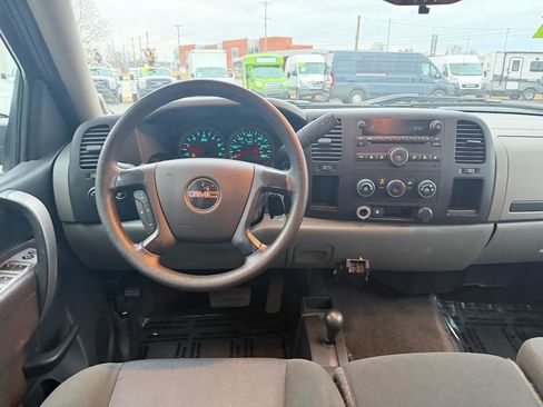 Used 2011 GMC Sierra 1500 SL image 16