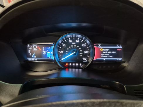 Used 2017 Ford Explorer Limited w/ Equipment Group 301A FWD image 26