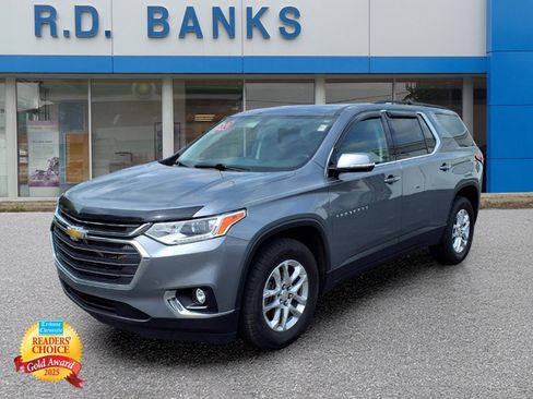 Used 2020 Chevrolet Traverse LT AWD/4WD image 1