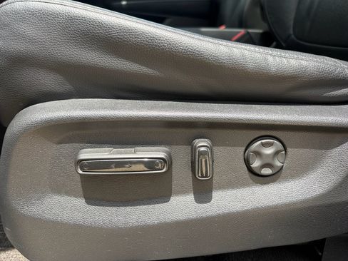 Used 2024 Honda Odyssey EX-L image 23