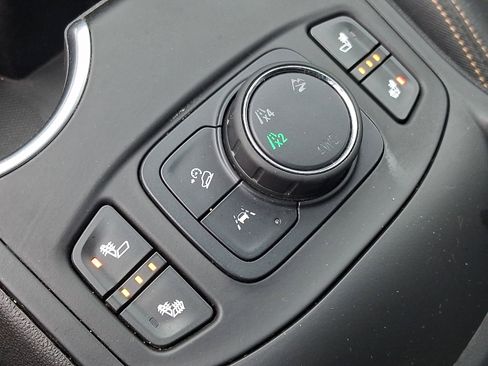Used 2021 GMC Terrain SLT AWD/4WD image 23