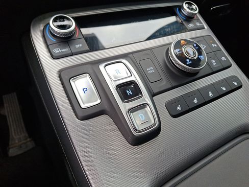 Used 2023 Hyundai Palisade Calligraphy image 18