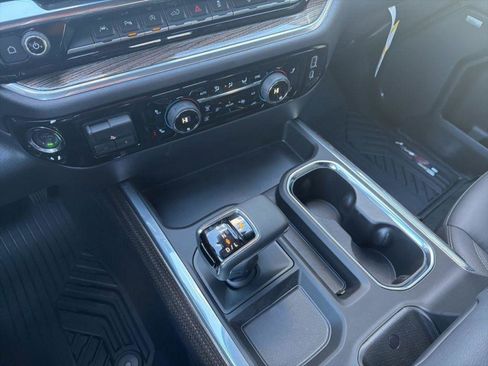 New 2026 Chevrolet Silverado 1500 LT Trail Boss w/ LT Trail Boss Premium Package AWD/4WD image 14