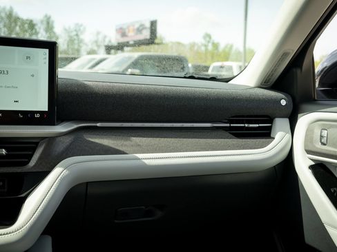 New 2026 Ford Explorer Platinum AWD/4WD image 35