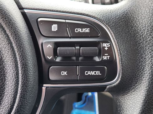 Used 2017 Kia Sportage LX FWD image 23