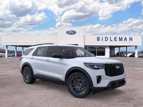 New 2026 Ford Explorer ST-Line w/ ST-Line Street Pack AWD/4WD image 8