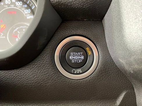 New 2024 RAM 5500 Tradesman w/ Chrome Appearance Group image 19