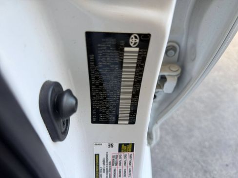 Used 2025 Toyota Corolla LE FWD image 50