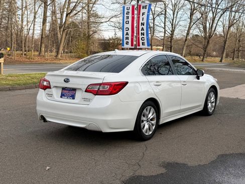 Used 2017 Subaru Legacy 2.5i Premium image 6