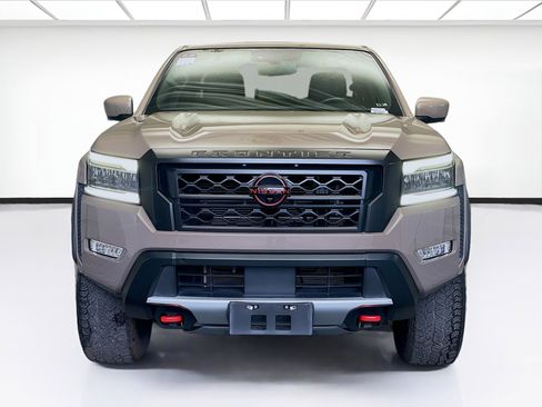 Used 2022 Nissan Frontier PRO-4X w/ Pro-4X Premium Package image 2