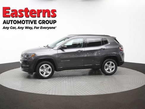 Used 2024 Jeep Compass Latitude AWD/4WD image 57