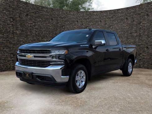 Used 2020 Chevrolet Silverado 1500 LT w/ Remote Start Package AWD/4WD image 6