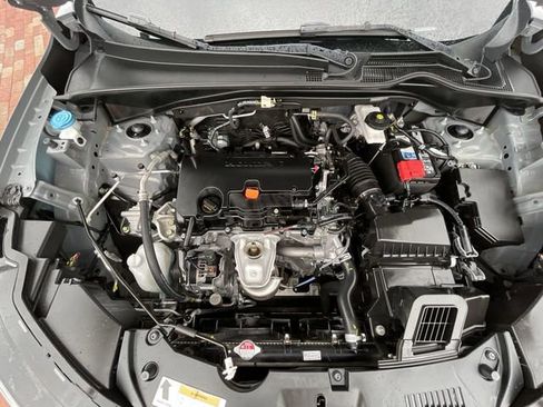 Certified 2025 Honda HR-V Sport image 26