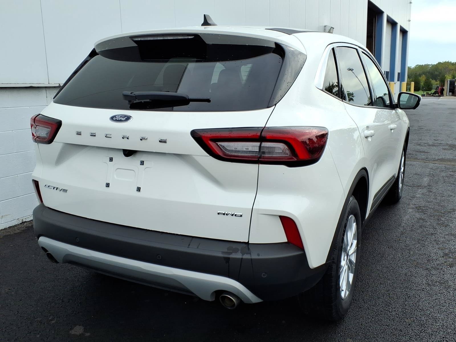 Certified 2023 Ford Escape Active w/ Tech Pack #2 AWD/4WD image 6