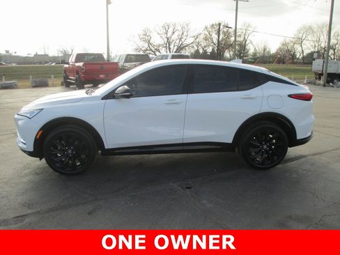 Certified 2024 Buick Envista Sport Touring w/ Convenience I Package image 9