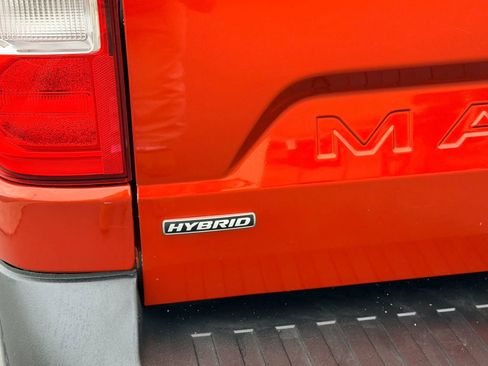 Used 2022 Ford Maverick Lariat w/ Lariat Luxury Package image 6