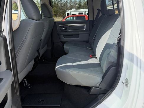 Used 2017 RAM 2500 SLT AWD/4WD image 12