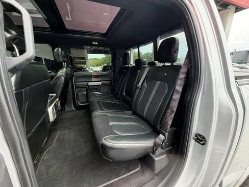 Used 2017 Ford F150 Platinum w/ Equipment Group 701A Luxury AWD/4WD image 37