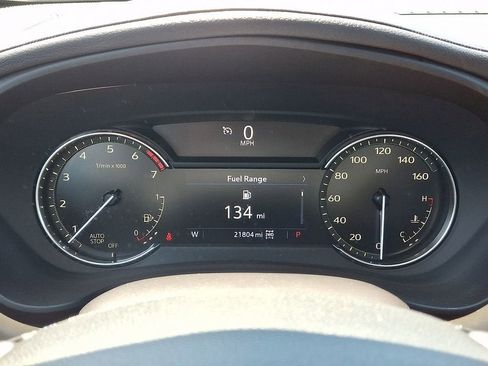 Certified 2023 Cadillac XT4 Luxury w/ Cold Weather Package AWD/4WD image 22