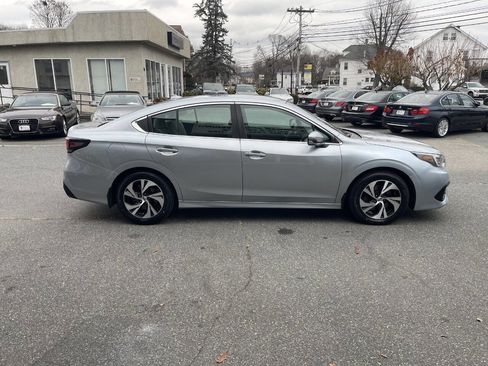 Used 2020 Subaru Legacy Premium image 9