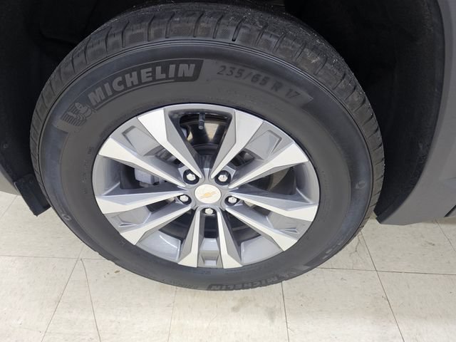 Used 2025 Chevrolet Equinox LT AWD/4WD image 23