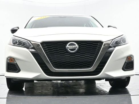 Used 2021 Nissan Altima 2.5 SR image 39