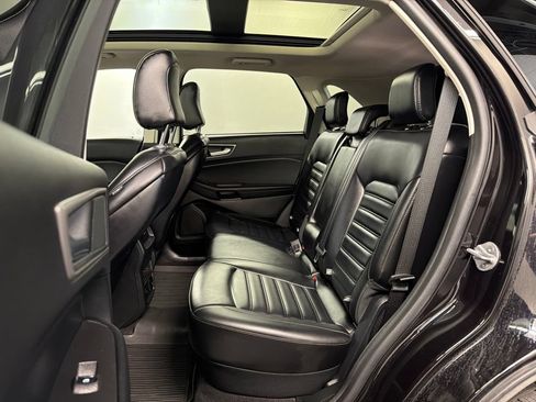 Certified 2024 Ford Edge SEL w/ Convenience Package AWD/4WD image 29