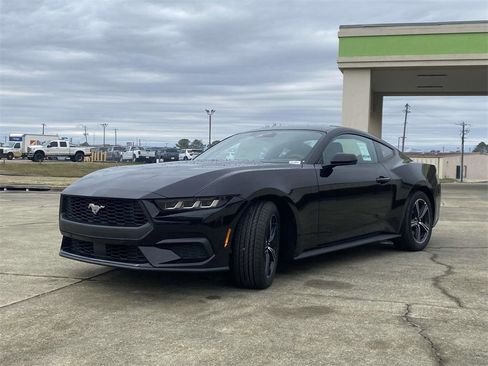 New 2025 Ford Mustang EcoBoost image 7