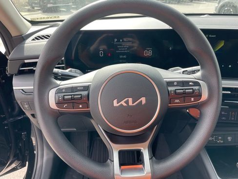 New 2026 Kia K5 LXS FWD image 13