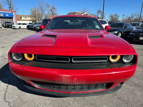Used 2015 Dodge Challenger SXT Plus image 21