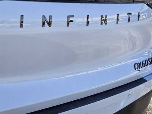 New 2026 INFINITI QX60 Sport w/ Dark Cargo Package image 9
