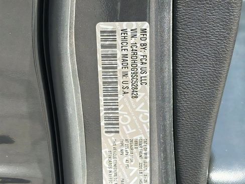 Certified 2025 Dodge Durango GT w/ Trailer Tow Group IV RWD image 34