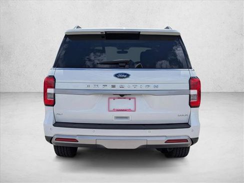 Used 2023 Ford Expedition XLT RWD image 6