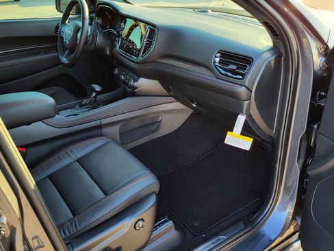 New 2026 Dodge Durango GT image 9