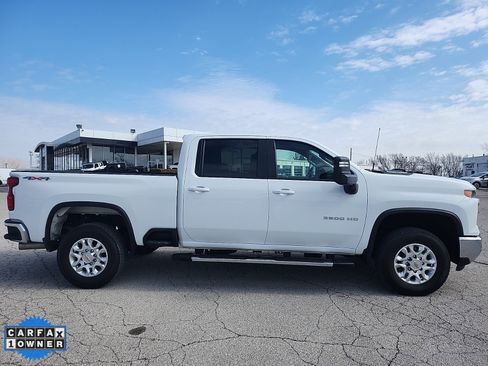 Used 2024 Chevrolet Silverado 3500 LT image 14