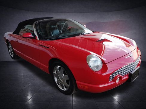 Used 2002 Ford Thunderbird RWD image 7