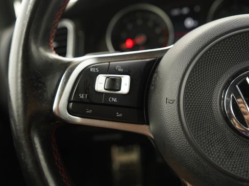Used 2017 Volkswagen GTI S FWD image 23