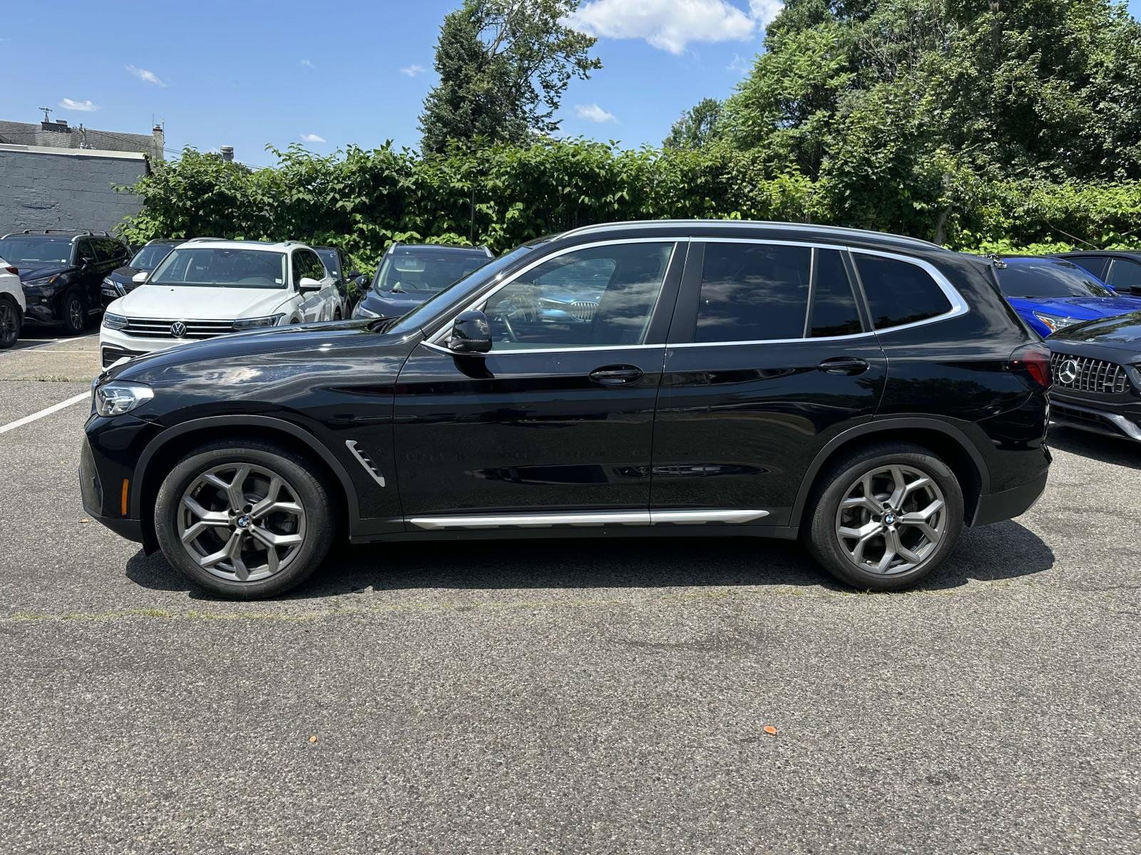 Used 2022 BMW X3 xDrive30i w/ Premium Package 2 AWD/4WD image 6