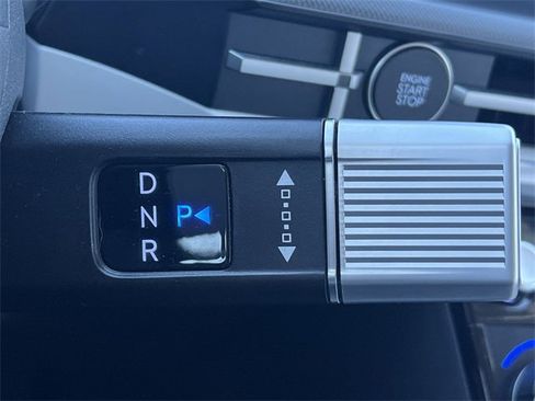 Used 2025 Hyundai Santa Fe SEL image 23