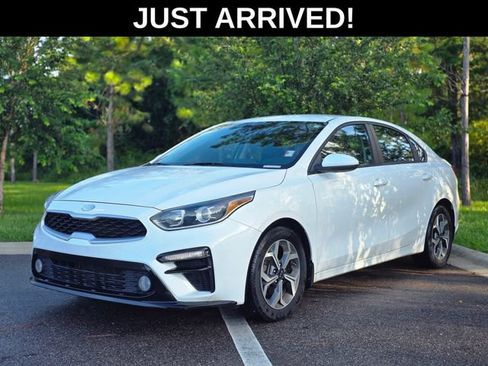 Used 2021 Kia Forte LXS FWD image 19
