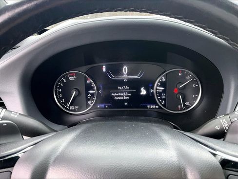 Used 2022 Buick Enclave Premium image 17