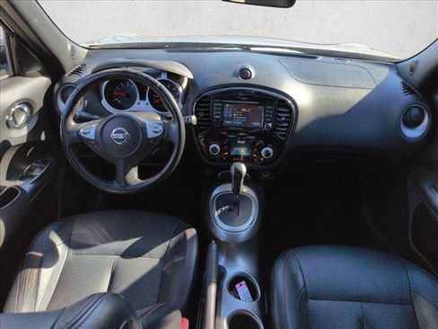 Used 2015 Nissan Juke SL image 17