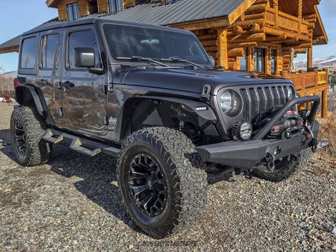 Used 2019 Jeep Wrangler Unlimited Sport S image 12